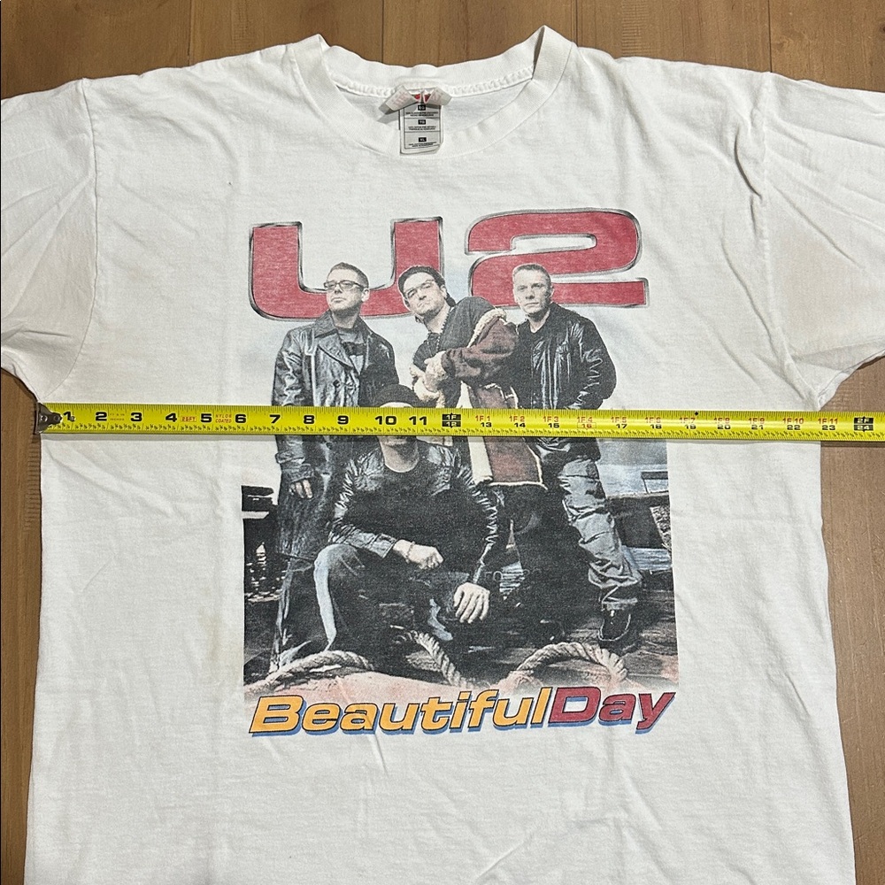 Vintage U2 Beautiful Day tour t-shirt - Picture 7 of 10